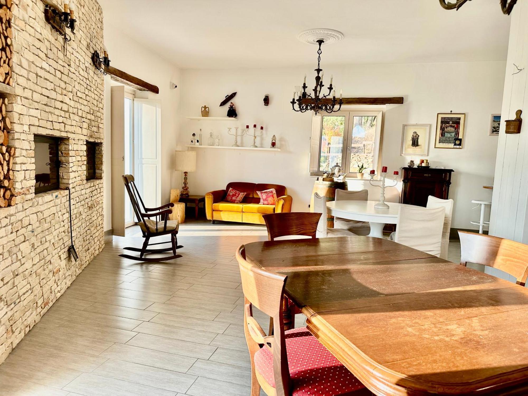 Country B&B Piani Del Mattino Potenza Eksteriør billede